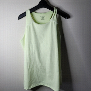 REEBOK Light Green  racer back tank top , built in bra light green  Size XLarge
